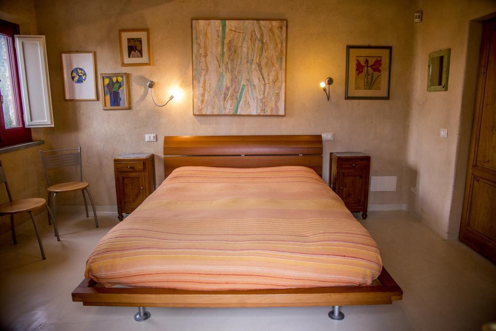 Bed and Breakfast Casa Del Sole Камайоре Экстерьер фото